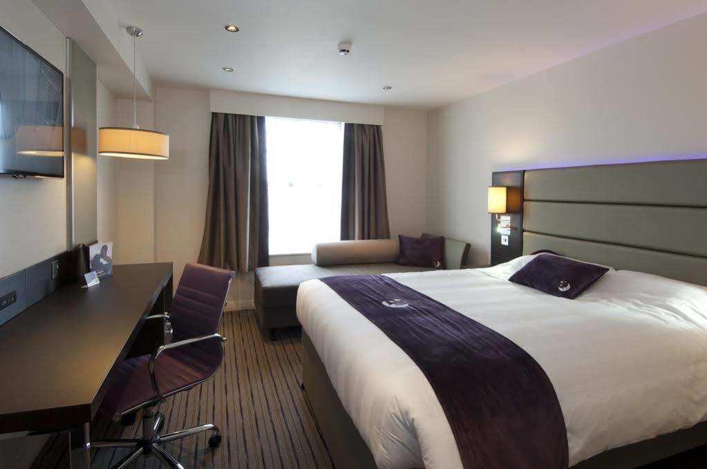 Premier Inn Stoke-On-Trent Exteriér fotografie