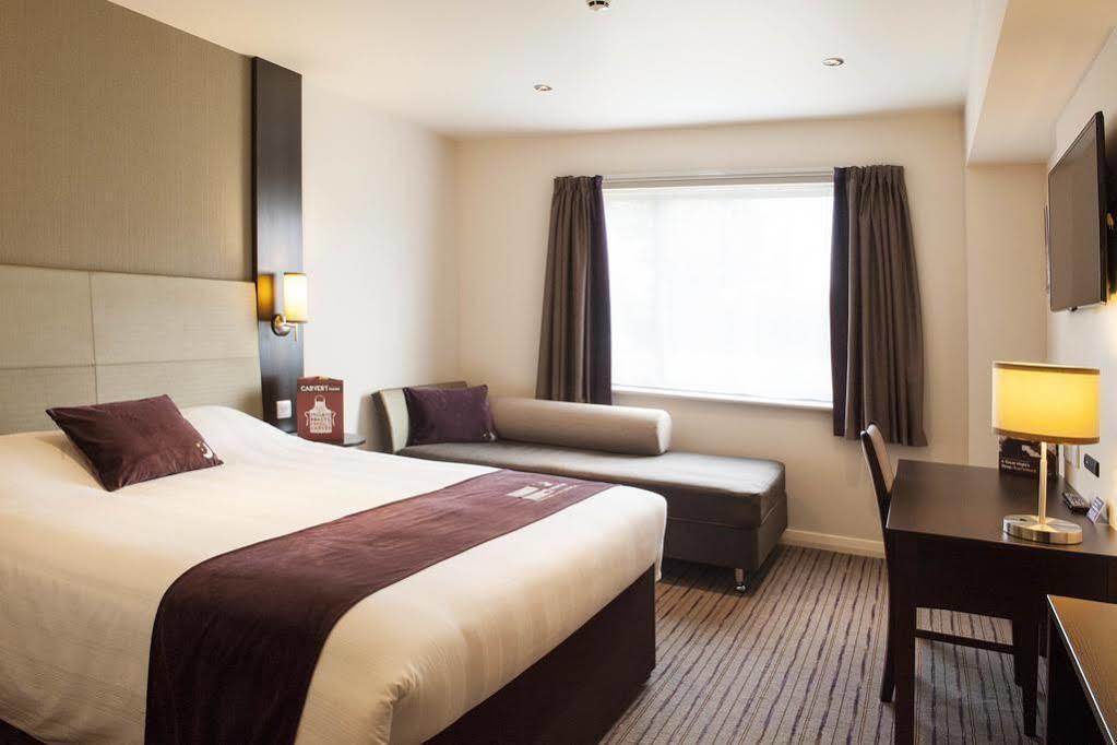 Premier Inn Stoke-On-Trent Exteriér fotografie