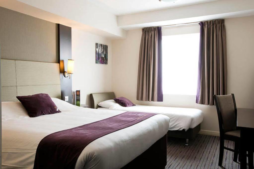Premier Inn Stoke-On-Trent Exteriér fotografie